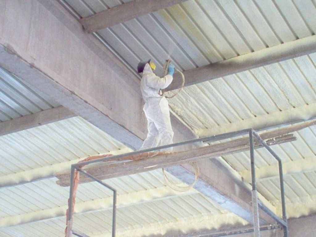 Poliüretan Hayvan Barınakları Yalıtımı