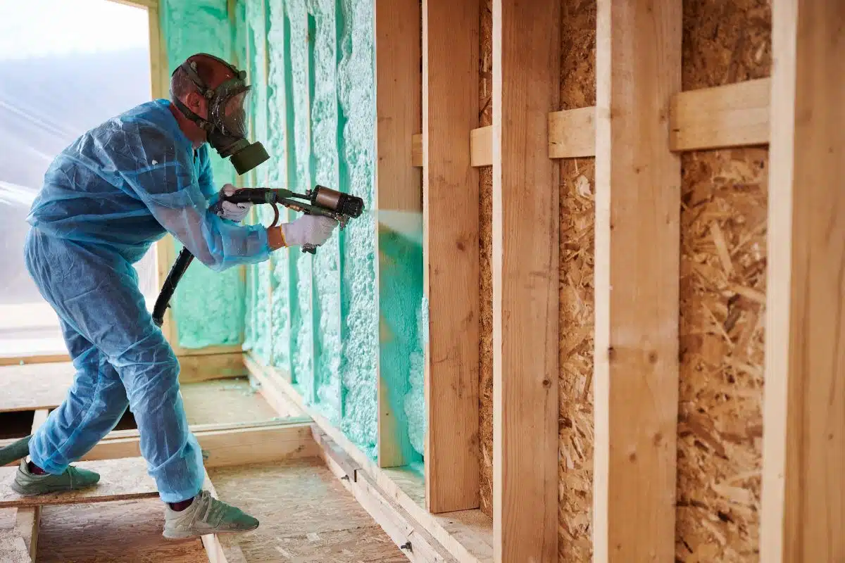 Poliüretan Sprey Köpük Neden Tercih Edilir?